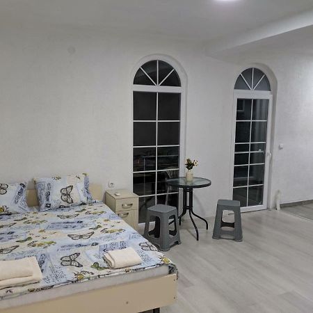 Apartments Groshev Dojran Luaran gambar