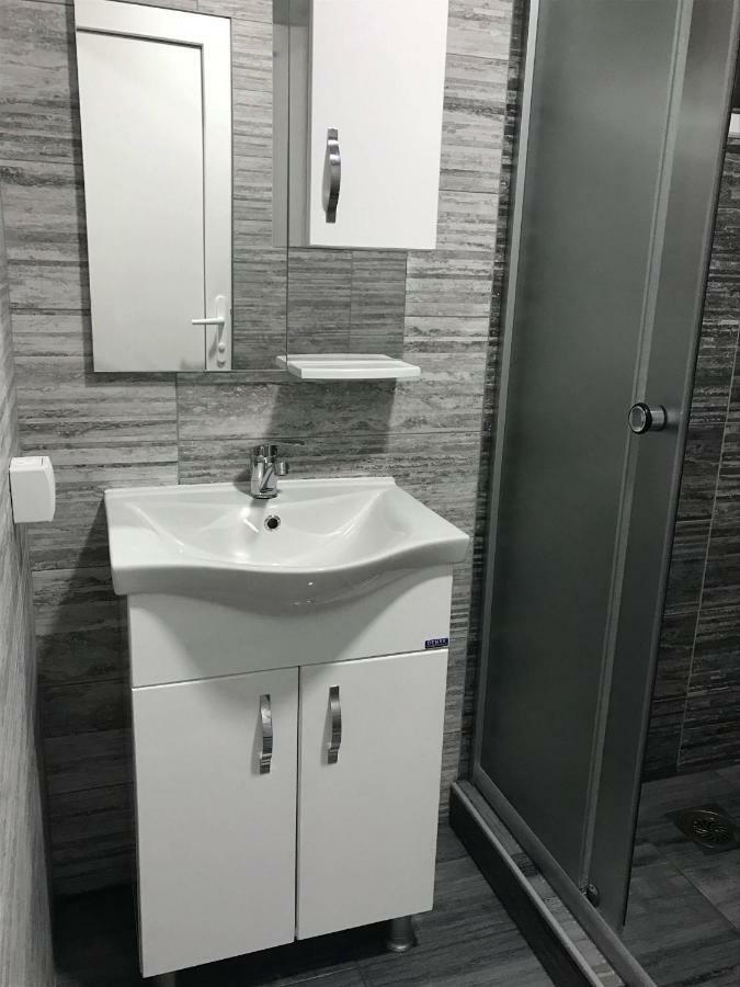 Apartments Groshev Dojran Luaran gambar