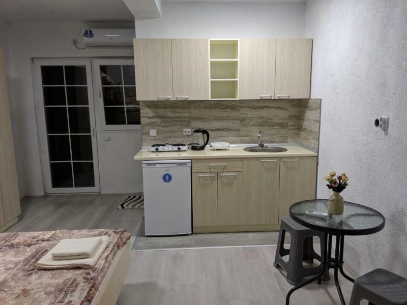 Apartments Groshev Dojran Luaran gambar